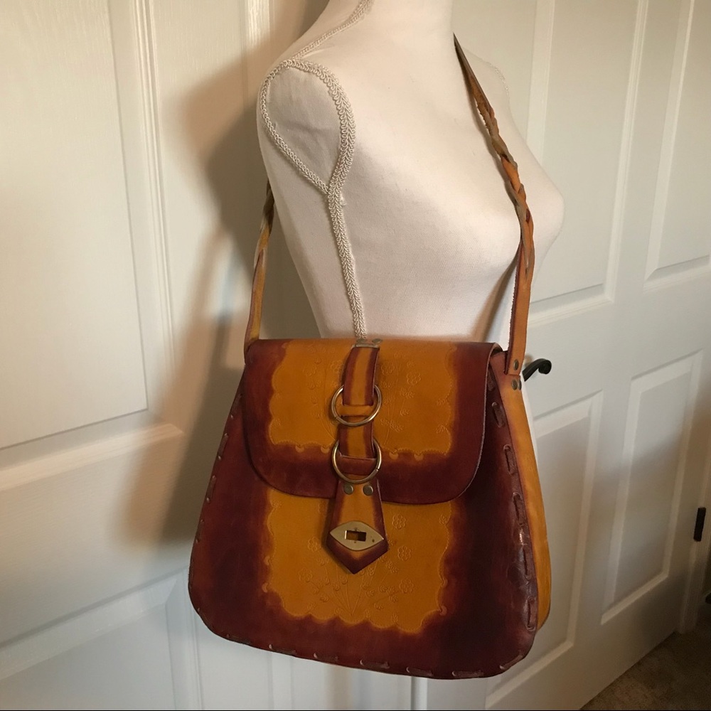1970’s XL Satchel. Vintage floral turnlock boho